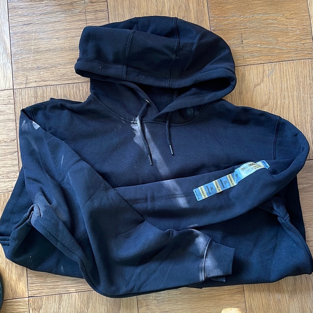 Carhartt black hoodie